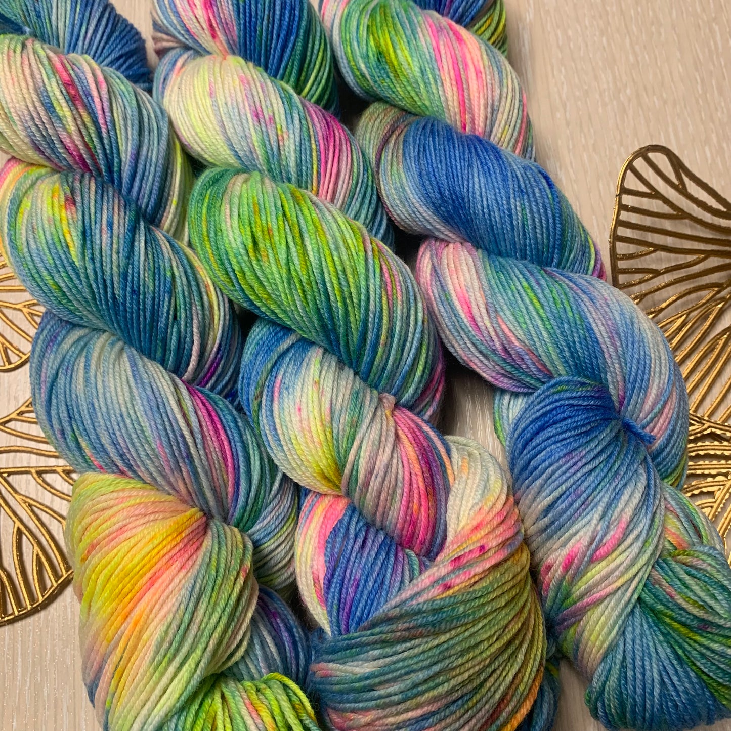 Parrot Feather -  Merino